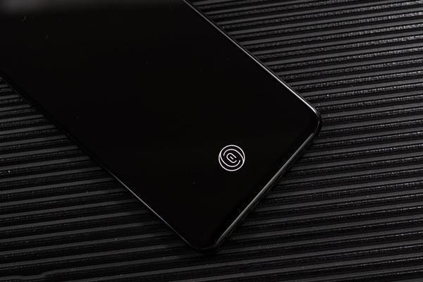 我来分享一加9rt指纹解锁介绍 一加9rt采用什么指纹解锁？。