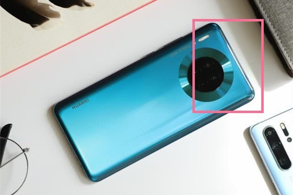 说说华为mate30nfc感应区在什么地方？华为mate30nfc感应区介绍。