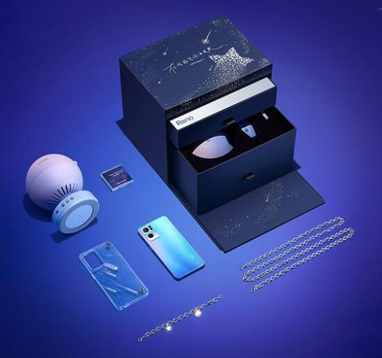 分享OPPOReno7流星宝藏限定礼盒怎么样？OPPOReno7流星宝藏限定礼盒介绍。